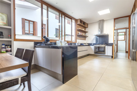 Casa de Vila à venda com 5 suítes em Alto da Boa Vista, São Paulo, SP