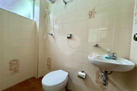 Casa Térrea à venda com 3 quartos, sendo 1 suíte,  em Cidade Universitária, Campinas, SP
