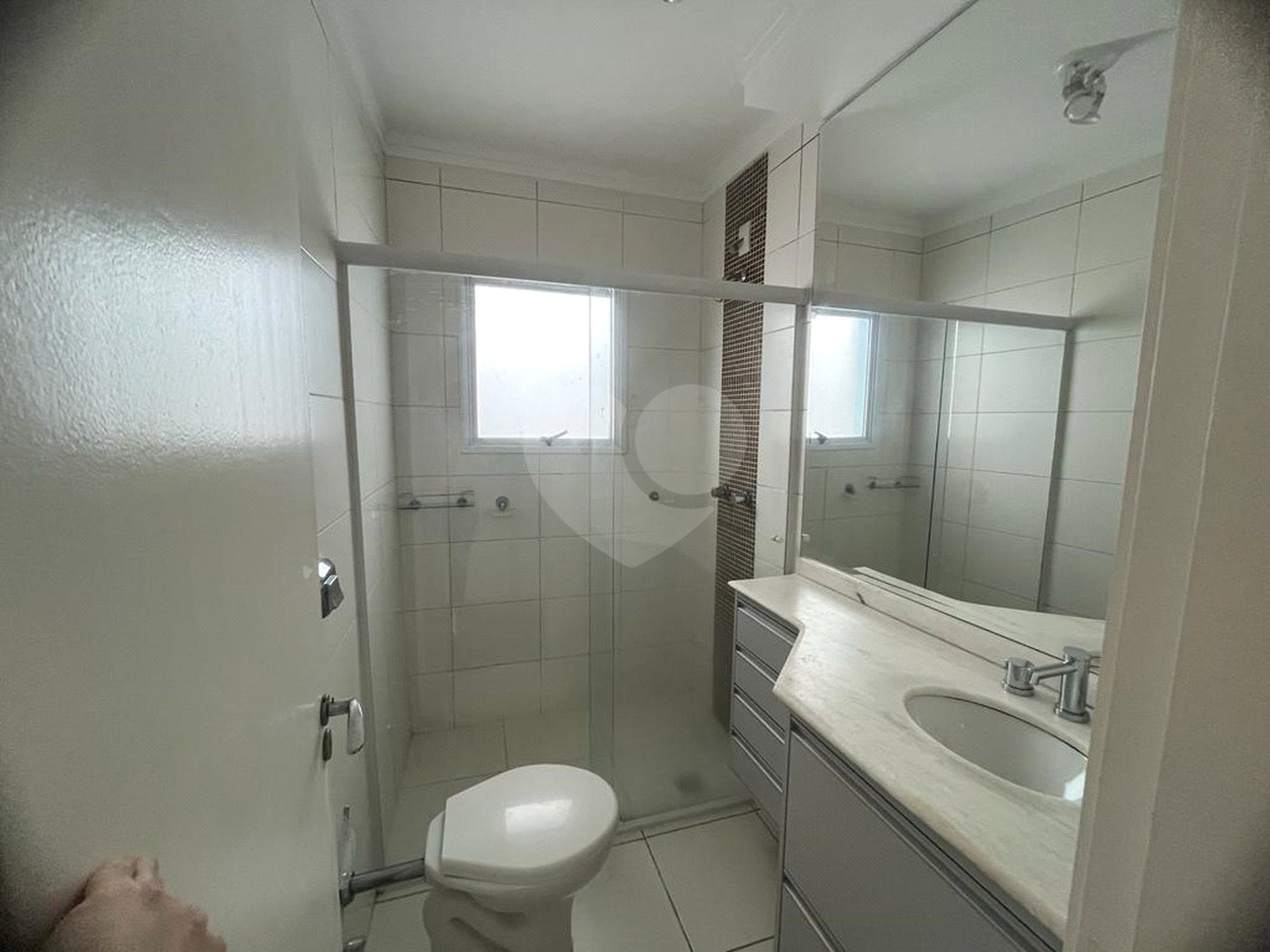 Casa à venda com 3 quartos, sendo 1 suíte, no condomínio Villagio DI Lucca, Sorocaba - SP