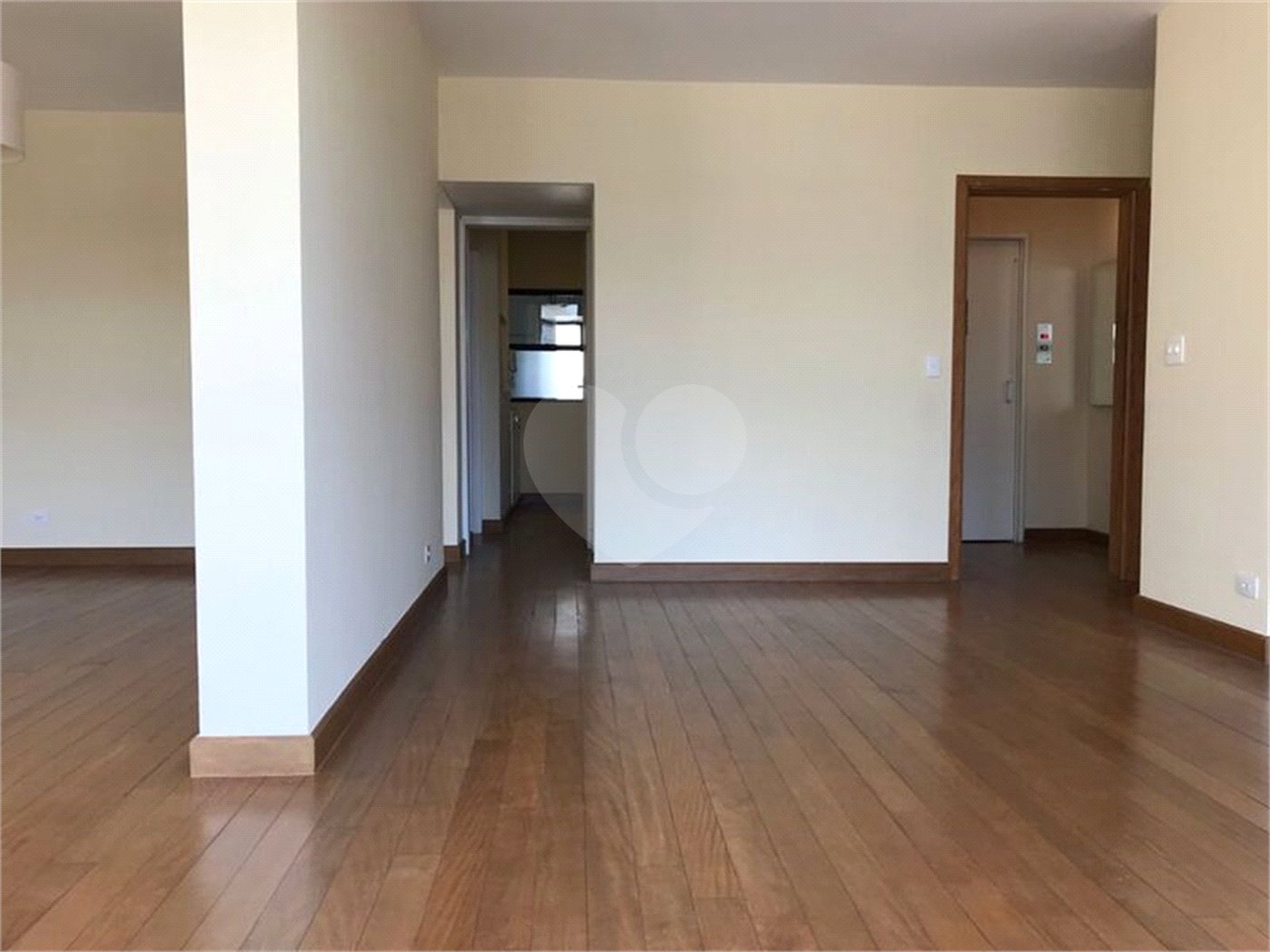 Apartamento à venda ou para alugar com 3 quartos, sendo 1 suíte, em Itaim Bibi, São Paulo, SP