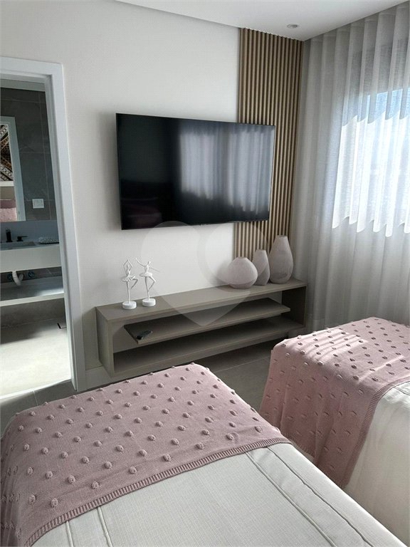 Casa à venda com 6 suítes no condomínio Golf CL, Bertioga - SP