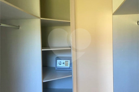 Casa à venda com 4 quartos, sendo 2 suítes, em Ubatiba, Maricá, RJ