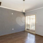 Casa à venda com 5 quartos, sendo 1 suíte, em Vila Rosália, Guarulhos, SP