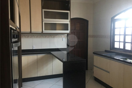 Casa para alugar com 3 quartos, sendo 1 suíte, em Jardim Morada do Sol, Indaiatuba, SP