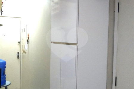 Apartamento à venda com 3 quartos, sendo 1 suíte, em Jardim Paulista, São Paulo, SP