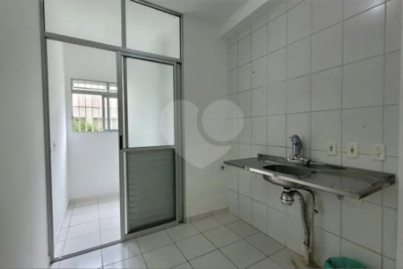 Apartamento à venda com 2 quartos em Jardim Sarah, São Paulo, SP