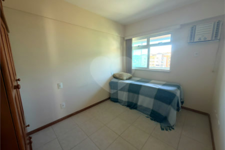 Apartamento à venda com 2 quartos, sendo 1 suíte,  em Vila Nova, Cabo Frio, RJ