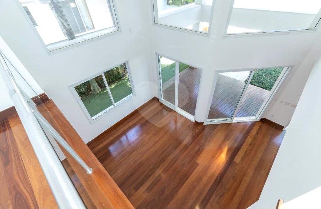 Casa à venda com 4 suítes no condomínio Vila Alba, São Paulo - SP