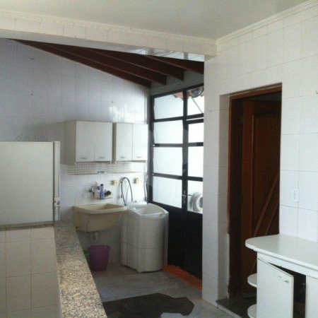 Sobrado à venda com 3 quartos, sendo 1 suíte, em Vila Paulicéia, São Paulo, SP