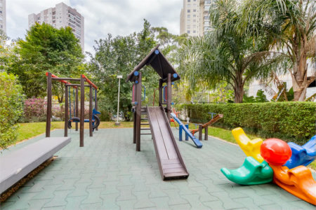 Apartamento à venda com 2 quartos, sendo 1 suíte,  em Vila Andrade, São Paulo, SP
