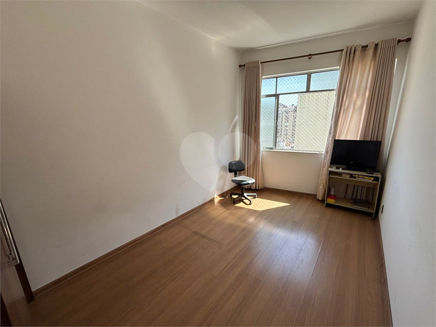 Apartamento à venda com 3 quartos, sendo 1 suíte,  em Tijuca, Rio de Janeiro, RJ