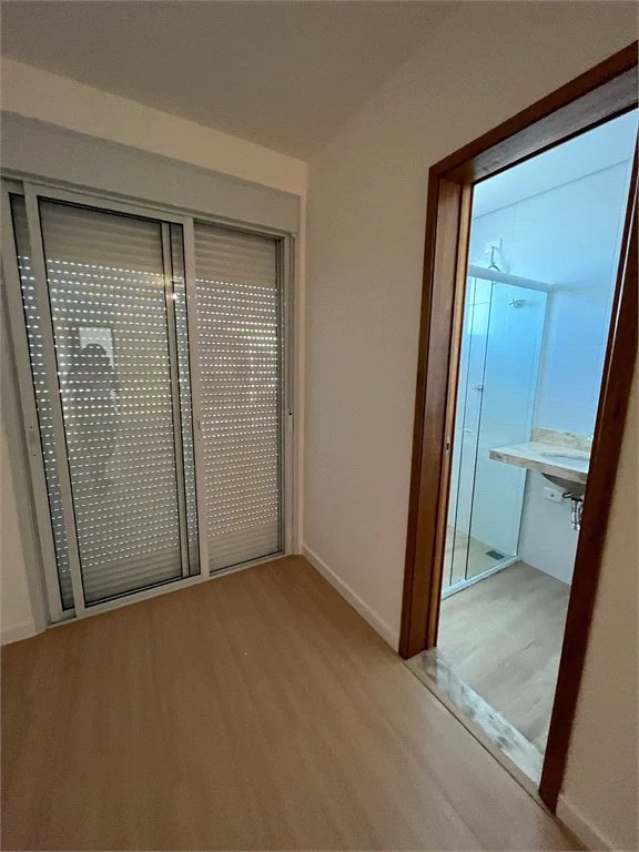 Sobrado à venda com 3 quartos, sendo 1 suíte, em Jardim Pirajussara, São Paulo, SP