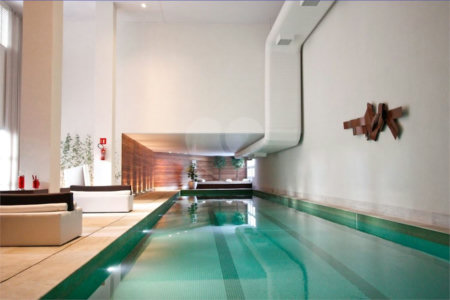 Apartamento à venda com 3 suítes em Moema, São Paulo, SP