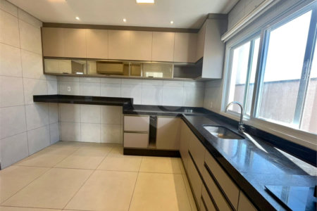 Casa à venda com 3 suítes no condomínio Campos do Conde, Sorocaba - SP
