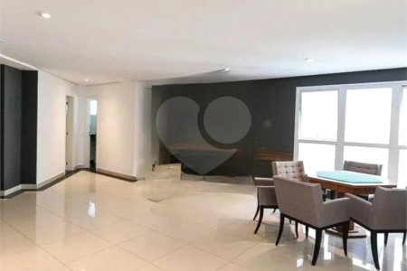Apartamento à venda com 1 quarto em Vila Regente Feijó, São Paulo, SP