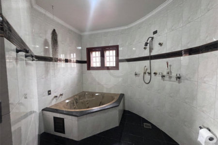 Casa à venda com 4 quartos, sendo 2 suítes,  no condomínio Granja Olga Ii, Sorocaba - SP