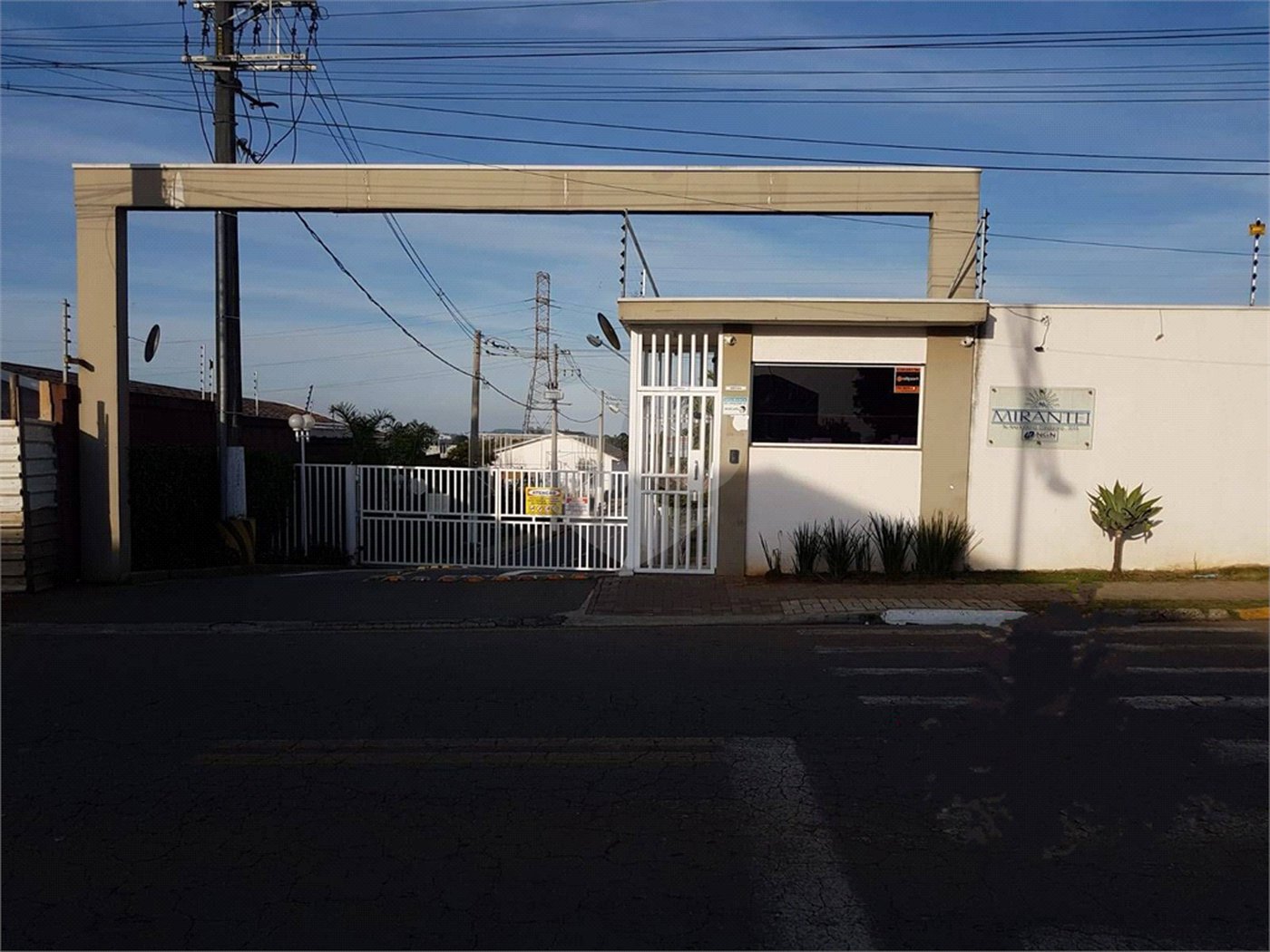 Sobrado à venda com 2 quartos em Vila Colorado, Suzano, SP