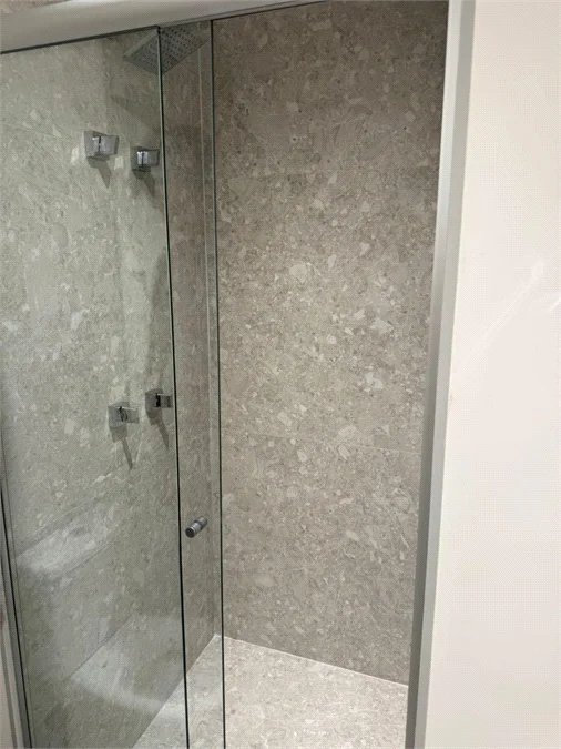 Apartamento para alugar com 3 quartos, sendo 2 suítes,  em Pinheiros, São Paulo, SP