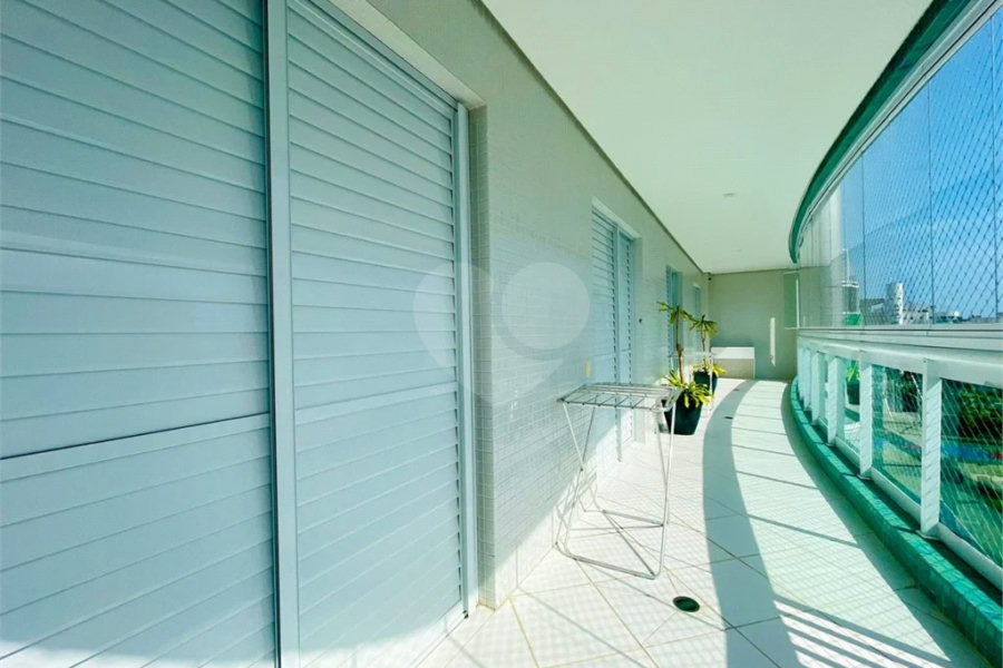 Cobertura à venda com 4 quartos, sendo 2 suítes,  em Riviera de São Lourenço, Bertioga, SP