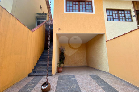 Casa à venda com 3 quartos, sendo 1 suíte, em Chácara do Vovô, Guarulhos, SP