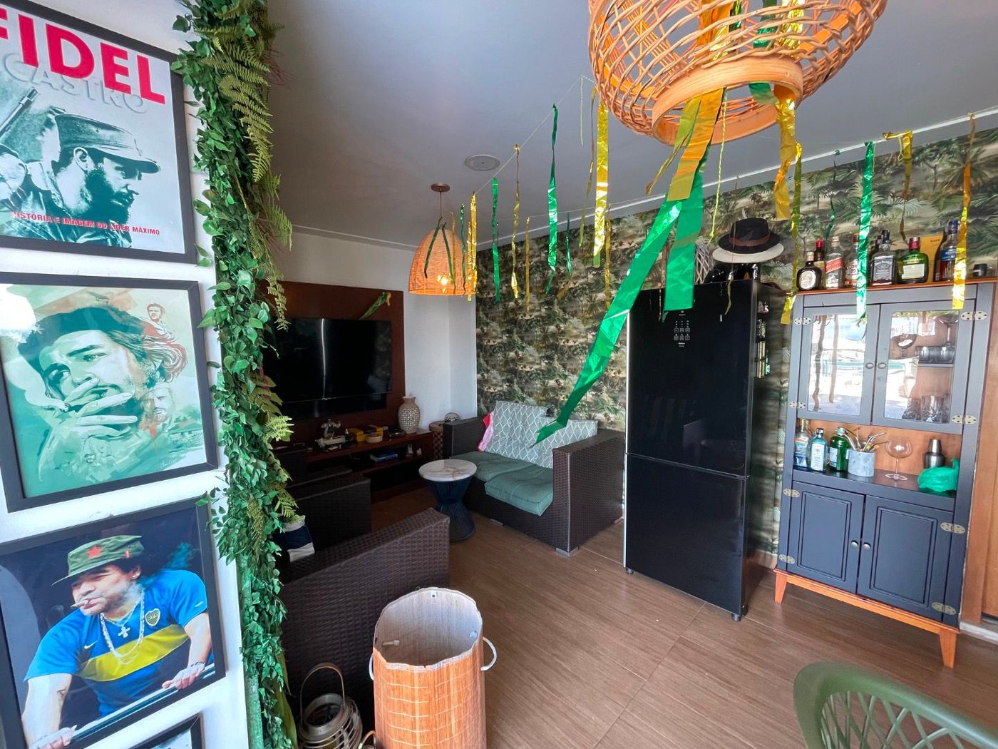Cobertura com 3 dormitórios à venda, 320 m² por R$ 3.100.000,00 - Gonzaga - Santos/SP