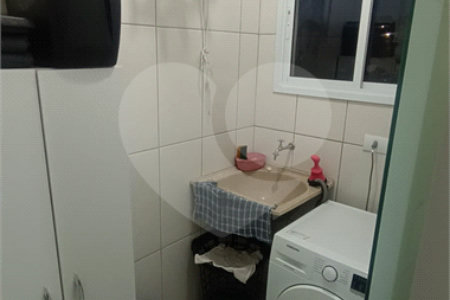 Apartamento a Venda - 2 dormitórios - Jd. Colonial