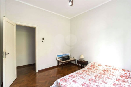 Apartamento à venda com 3 quartos em Humaitá, Rio de Janeiro, RJ