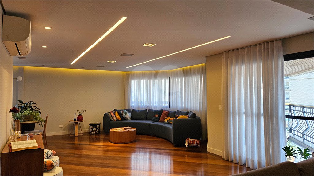 Apartamento à venda com 3 suítes em Perdizes, São Paulo, SP
