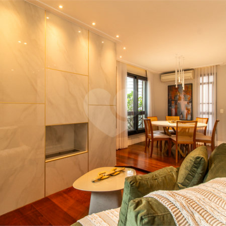 Apartamento à venda com 4 quartos, sendo 2 suítes,  em Vila Mariana, São Paulo, SP