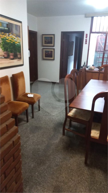 Casa à venda ou para alugar com 5 quartos, sendo 1 suíte,  em Vila Oliveira, Mogi das Cruzes, SP