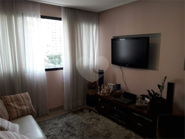 Apartamento à venda com 3 quartos, sendo 1 suíte,  em Santana, São Paulo, SP