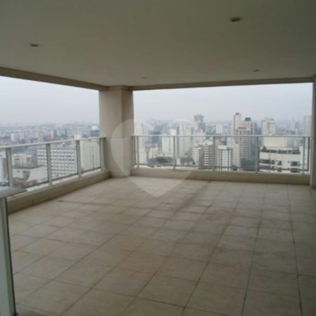 Apartamento à venda com 4 suítes em Campo Belo, São Paulo, SP