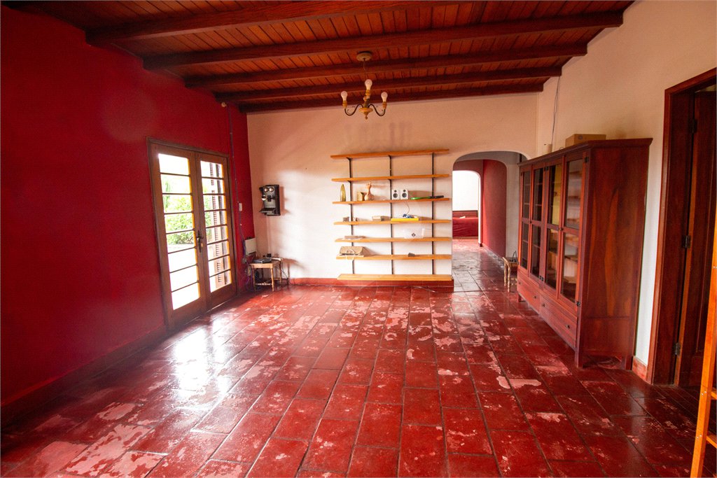 Chácara à venda com 3 quartos, sendo 1 suíte, em Capuava, São Roque, SP