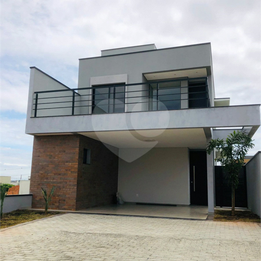 Casa à venda com 3 quartos, sendo 1 suíte, no condomínio Terras da Estância, Paulínia - SP