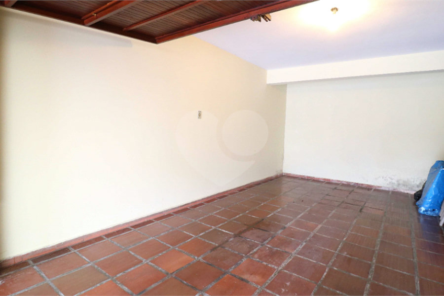 Sobrado à venda com 3 quartos, sendo 1 suíte, em Tremembé, São Paulo, SP