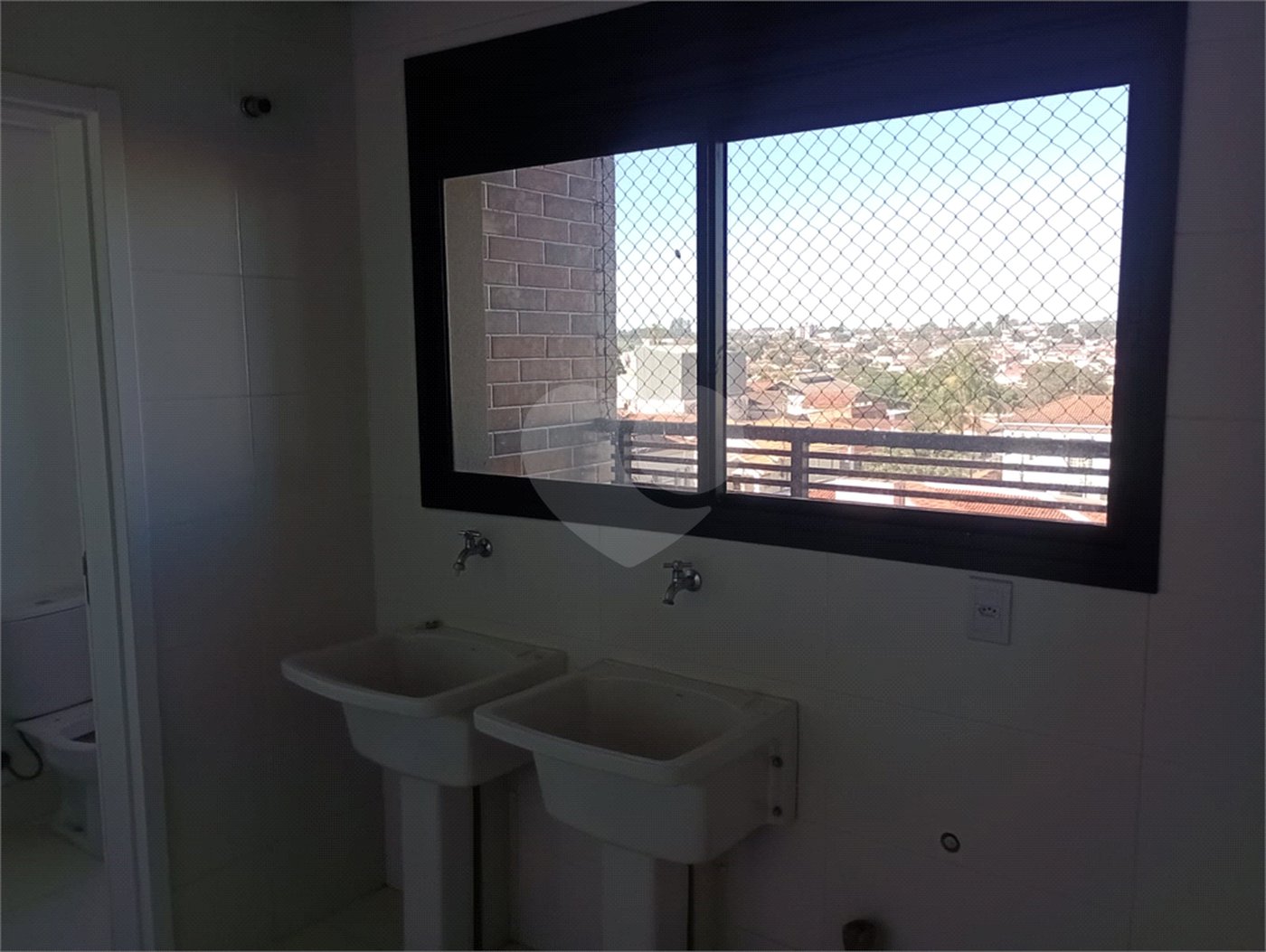 Apartamento à venda com 3 suítes no Centro, Itapetininga, SP
