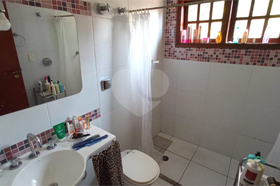 Sobrado à venda com 3 quartos, sendo 1 suíte, em Vila Paulicéia, São Paulo, SP