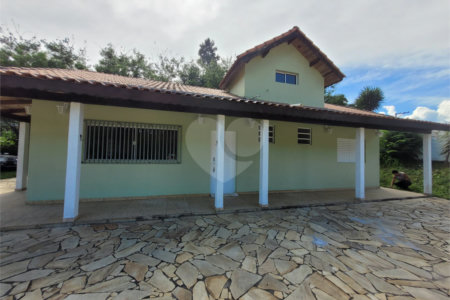Chácara à venda com 2 quartos, sendo 1 suíte, em Chácaras Copaco, Arujá, SP