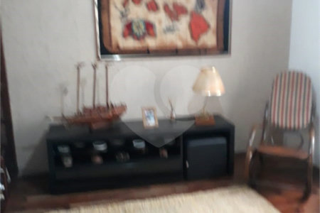 Casa à venda com 4 suítes em Vila Oliveira, Mogi das Cruzes, SP