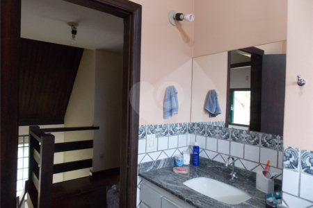 Sobrado para alugar com 3 quartos, sendo 1 suíte, em Condomínio Portal dos Nobres, Atibaia, SP