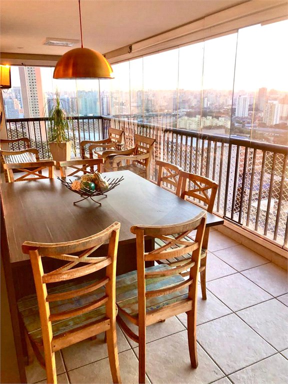 Apartamento à venda com 3 suítes em Mooca, São Paulo, SP