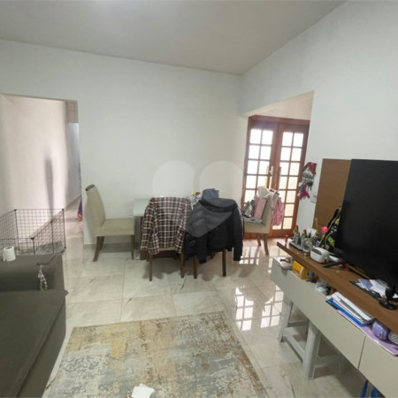 Casa Térrea à venda com 2 quartos, sendo 1 suíte, em Vila Suissa, Mogi das Cruzes, SP