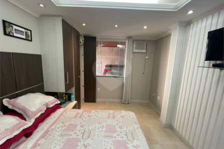 Casa Térrea à venda com 3 quartos, sendo 2 suítes, em Campo Grande, Rio de Janeiro, RJ