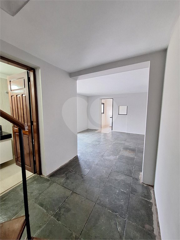 Casa para alugar com 5 quartos no Centro, Vinhedo, SP