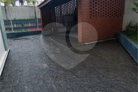 Apartamento à venda com 3 quartos, sendo 1 suíte,  em Vila Gomes Cardim, São Paulo, SP