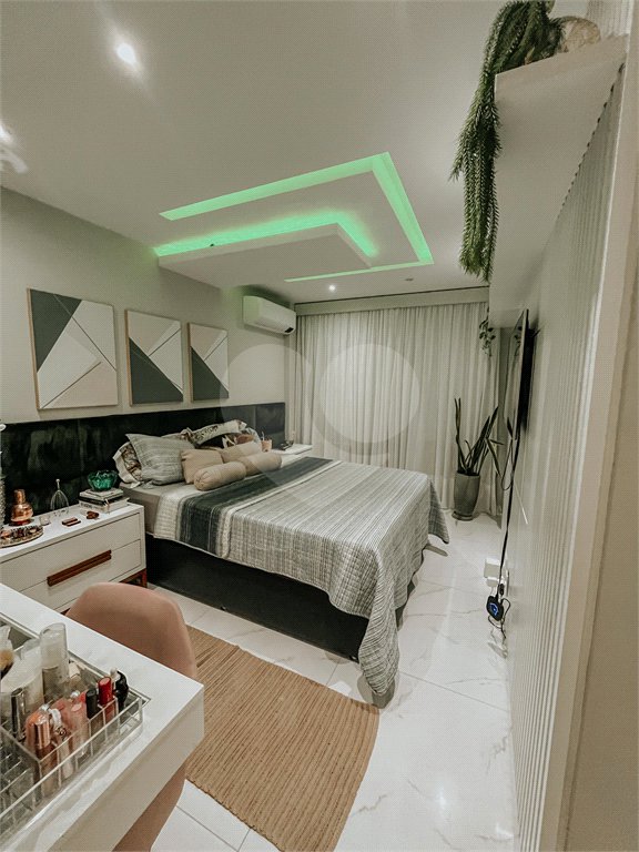 Apartamento à venda com 3 quartos, sendo 1 suíte, em Campo Grande, Rio de Janeiro, RJ