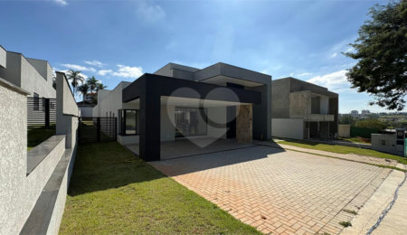 Casa à venda com 4 suítes no condomínio Saint Patrick, Sorocaba - SP