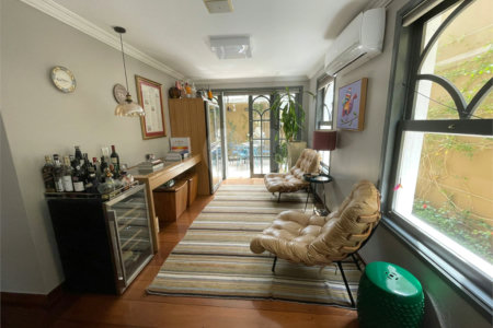 Casa em condomínio à venda ou para alugar com 4 quartos, sendo 3 suítes,  em Jardim Panorama, São Paulo, SP