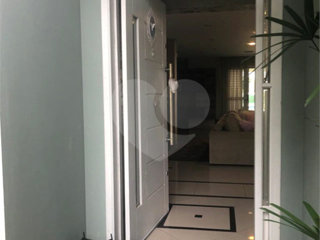 Sobrado à venda com 4 quartos, sendo 2 suítes,  em Palmas do Tremembé, São Paulo, SP