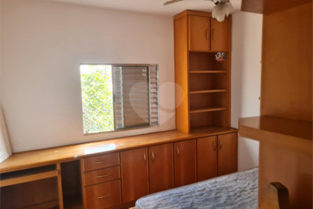 Sobrado à venda com 2 quartos, sendo 1 suíte, em Jardim Ivana, São Paulo, SP